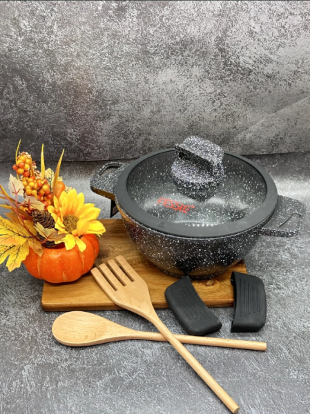 Кастрюля 4,25л d-24см антипригарное покрытие, съемные ручки Fessle /10575/ (У-8)