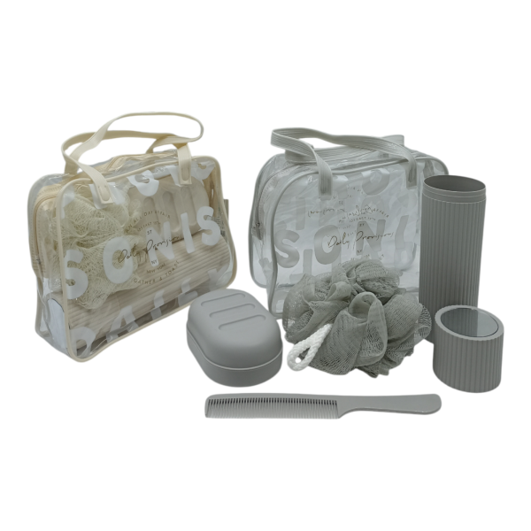 Набор дорожный (мочалка, футляр,мыльница, расческа) 