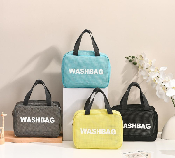 Косметичка дорожная 26*19*9см