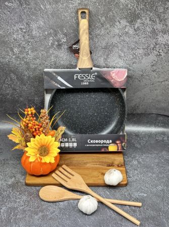 Сковорода d-24см антипригарное покрытие Fessle/13583/ (У-6)